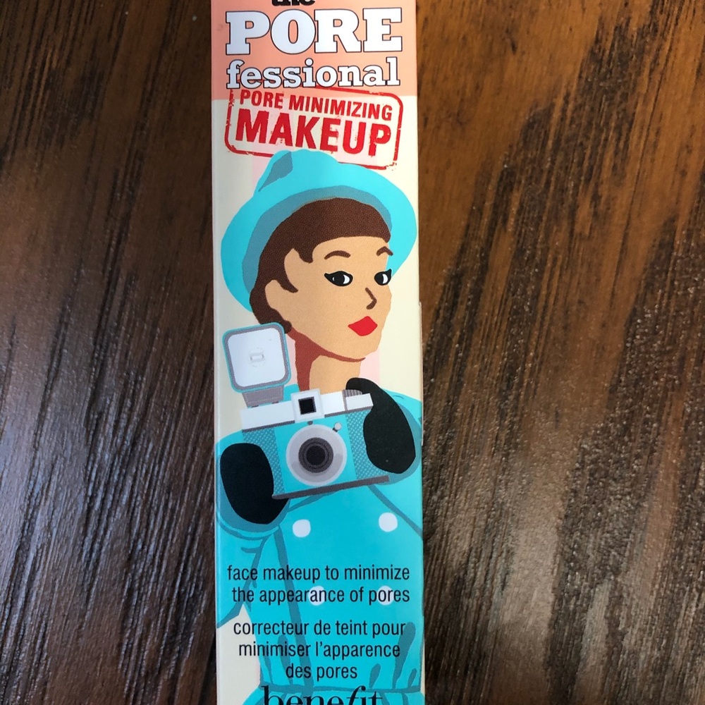 Benefit the pore fessional pore minimizing makeup